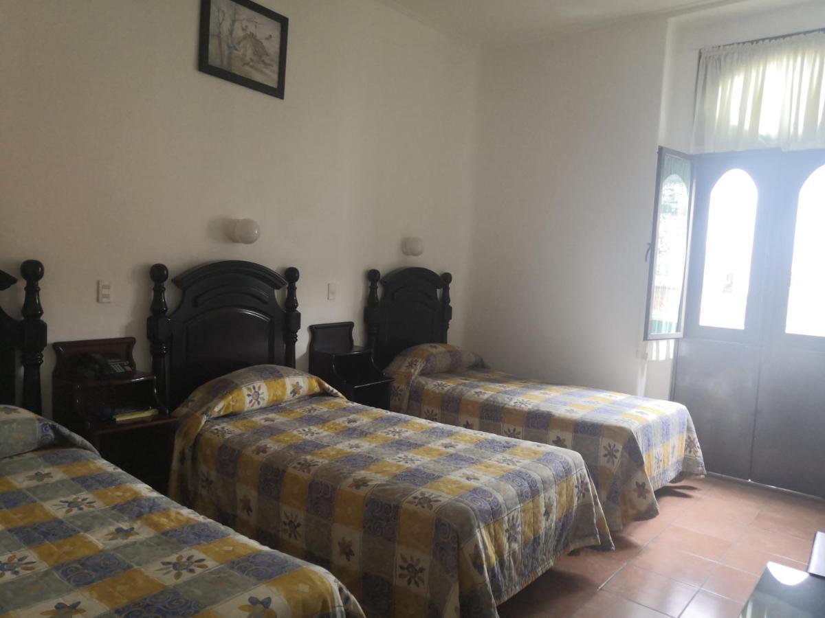 Hotel De Los Banos Pachuca Extérieur photo